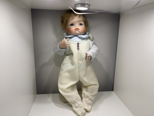 Poupée porcelaine ashton - en,