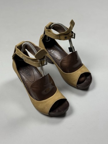 Chaussures talons - à,
