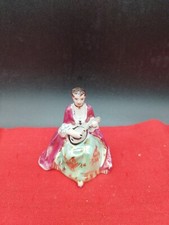 Limoges object showcase collection porcelain woman playing zither (E7)