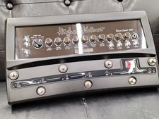 Tête d'ampli Hughes & Kettner