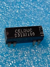 Relais Reed D31B7100 ~ Relay