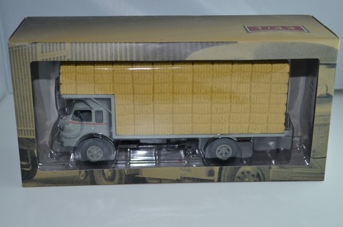 Altaya renault r4153 - altaya.,