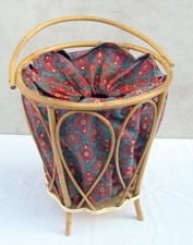 TRAVAILLEUSE - COUTURE -