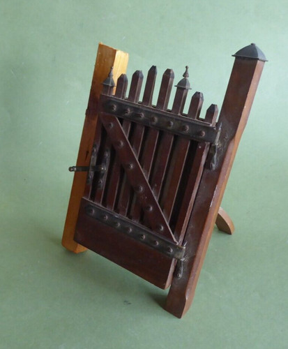 Intéressante ancien cadre - ancien,