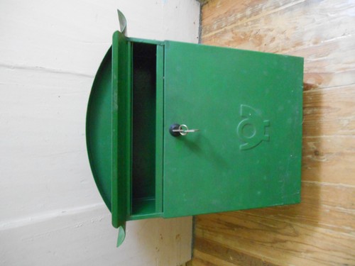 Boite aux lettres ancienne