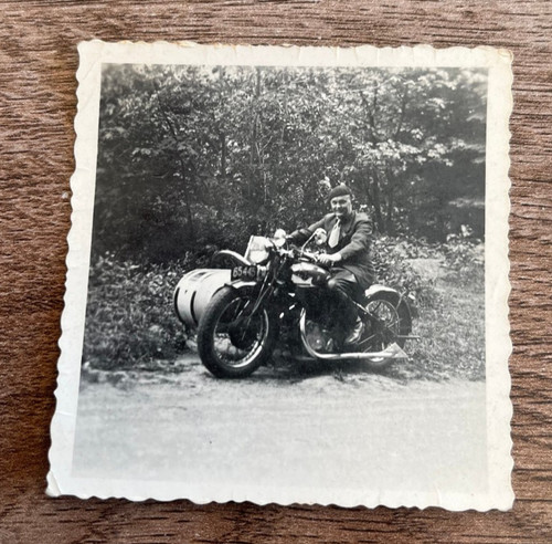 Photo ancienne moto n275 - photo,