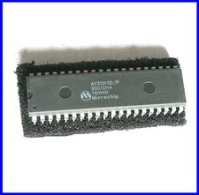 1X Circuit Integre AY-3-1015D Microchip Original NOS