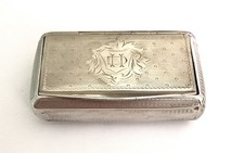 Tabatière boite en argent