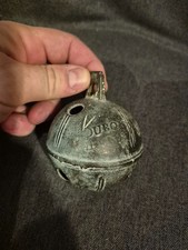 Grelot ancien en bronze de