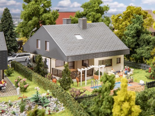 Faller maison avec toit - maison,