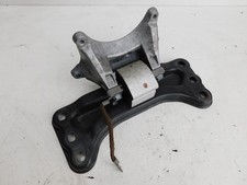 Mercedes Benz SLK 280 R171 2007 Automatic Transmission Crossmember Mount J110