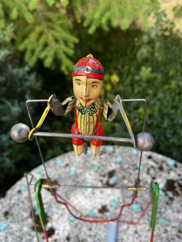 Jouet ancien acrobate tole - jouet,
