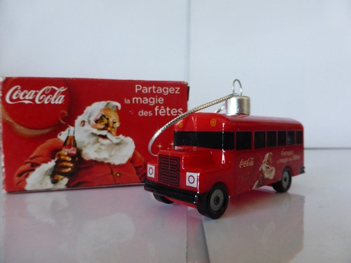 Coca cola schoolbus christmas - coca,