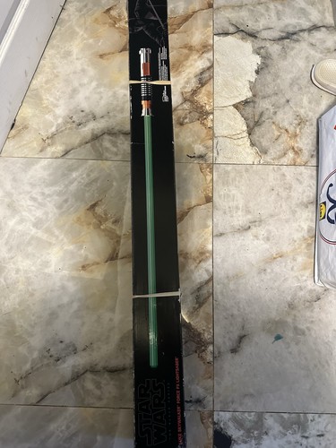 Hasbro sabre laser - -,