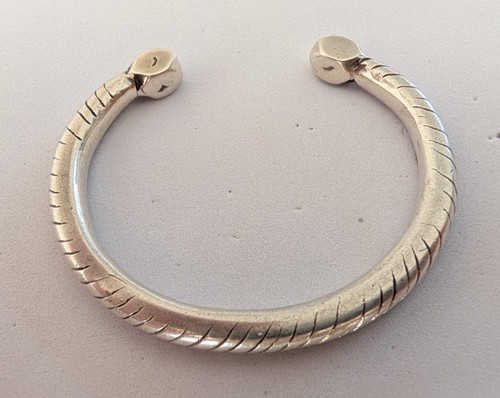 Ancien bracelet jonc ethnique - ancien,