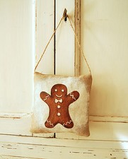 Coussin de porte pain d'épice ou accroche porte décoration de Noël 