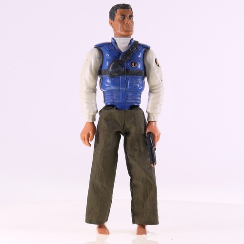 Hasbro 1995 action - ,