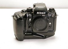Nikon F4 + MB-21