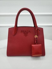 Prada Sac fourre-tout Saffiano
