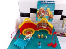 0305251 Le cirque des