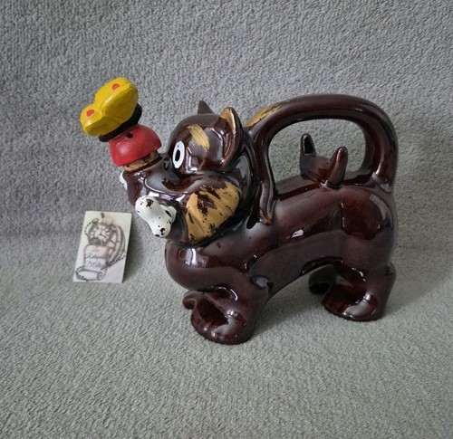 Pichet carafe chien en terre - chien,