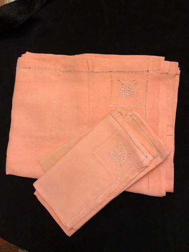 Nappe ancienne brodée - , +