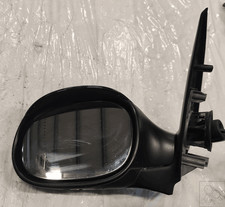 8153LC Rétroviseur Est