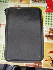 Pochette de protection rigide