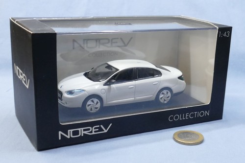 Norev réf 517681 - 1/43,
