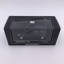 Minichamps Mercedes-Benz Vaneo Metalic black 1:43 Original Boxed Collectable