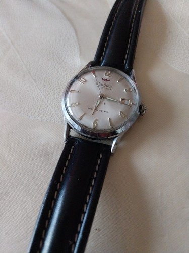 Montre waltham 33mm fonctionne - waltham,