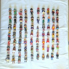 Figurines de pirates