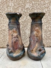 Paire de vases Signé C.F