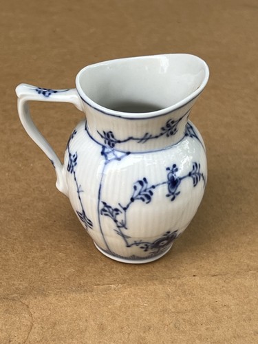 Blue fluted royal copenhagen - blue,