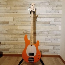 Guitare basse électrique