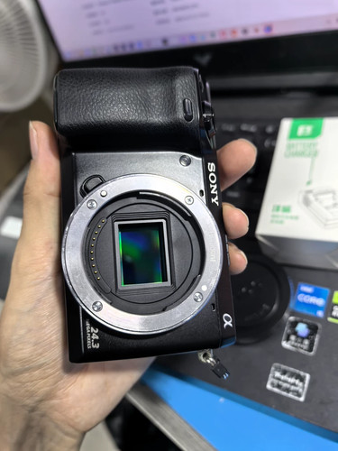Sony alpha nex mirrorless - alpha,