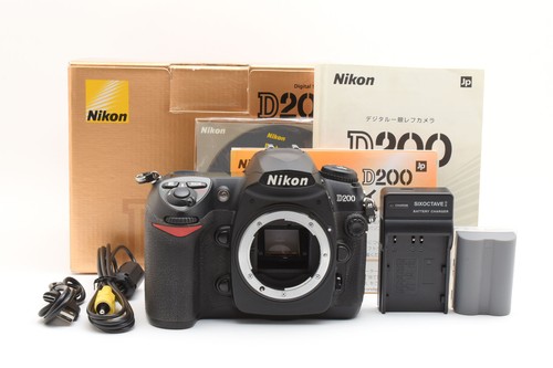 Near mint box nikon d200 - [near,