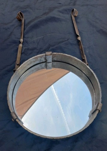 Miroir brutaliste rond - , fer