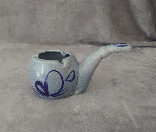 Cendrier forme pipe - en,