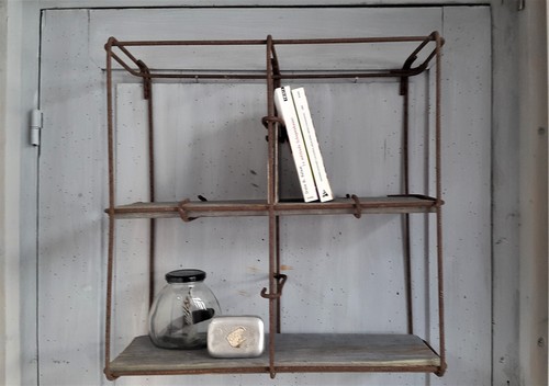 Etagère industrielle