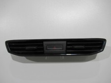 VW Caddy V 5 grille de