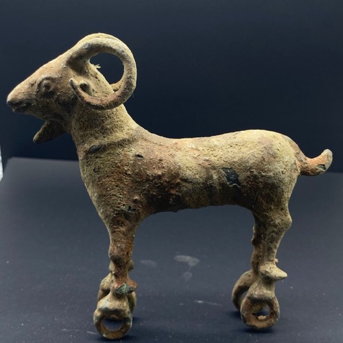 Ancienne figurine chèvre - de,