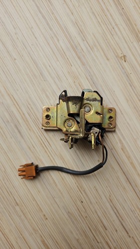 Serrure coffre volvo 480 - de,