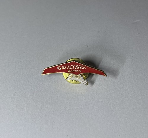 Pin gauloises blondes - pin’s,