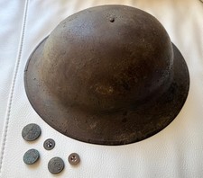 ANCIEN CASQUE US ET BOUTONS