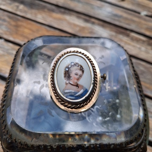 Broche peinte main - broche, la