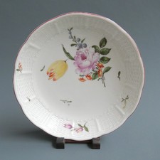 1/2- Porcelaine de Ludwigsburg