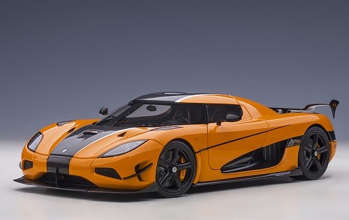 Autoart 79023 1 - -, 1/18