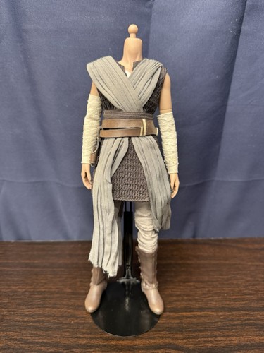 Hot toys rey body only - rey,