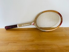 Raquette de tennis vintage en